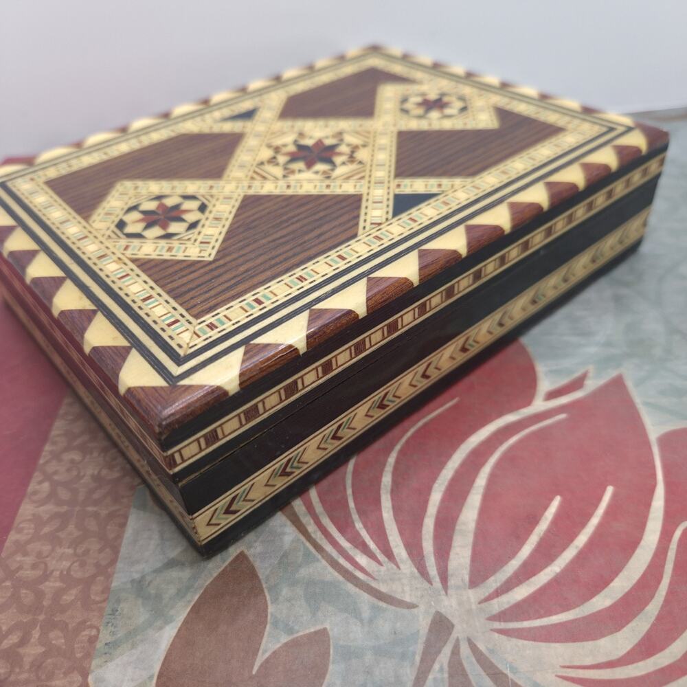 Marquetry Wooden Hinged Playing Card Box 2 Decks Wood Inlay Case Trinket 5"x6.5"